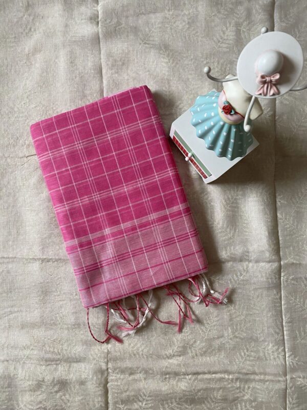 Pink checked cotton saree