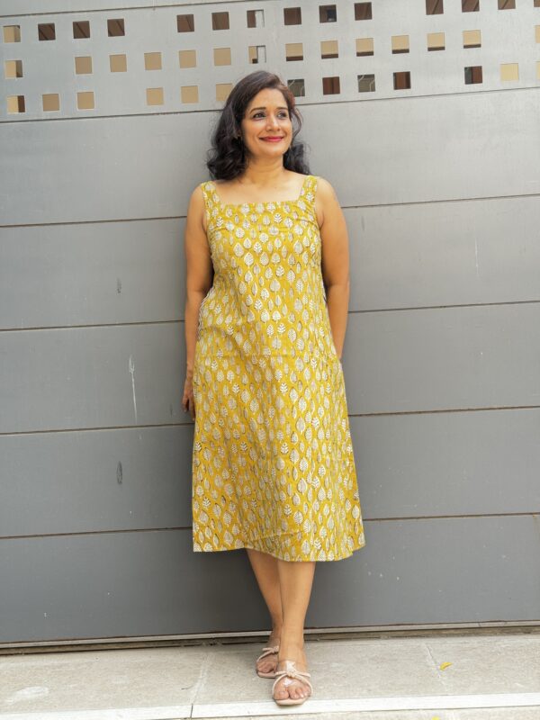 Bagru printed dress in light green