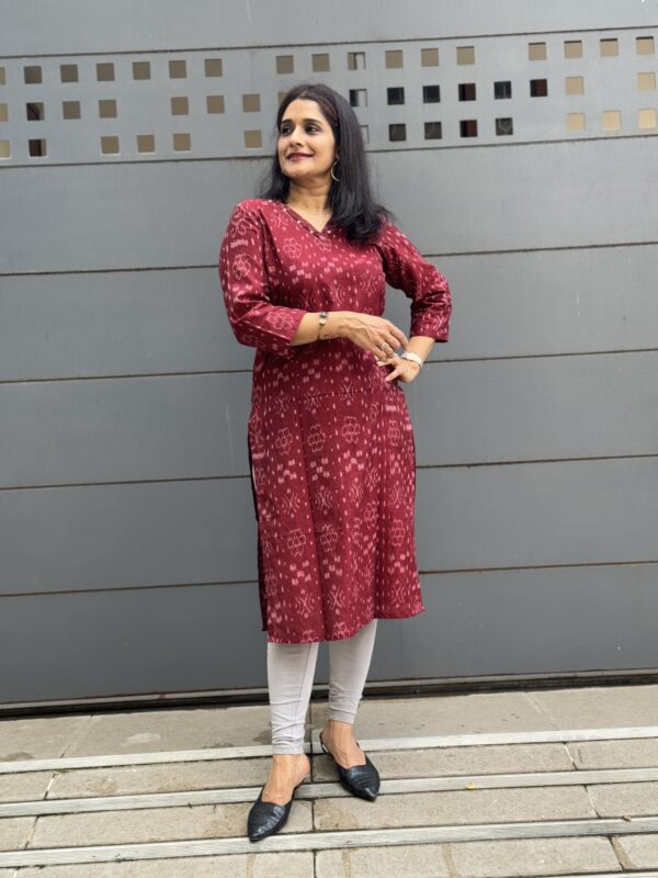 Red ikkat kurti